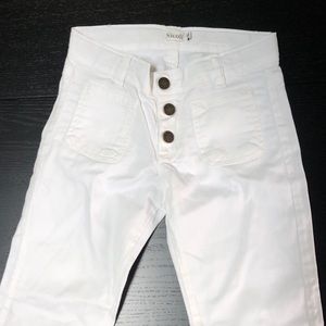 White jeans from Nicoli
